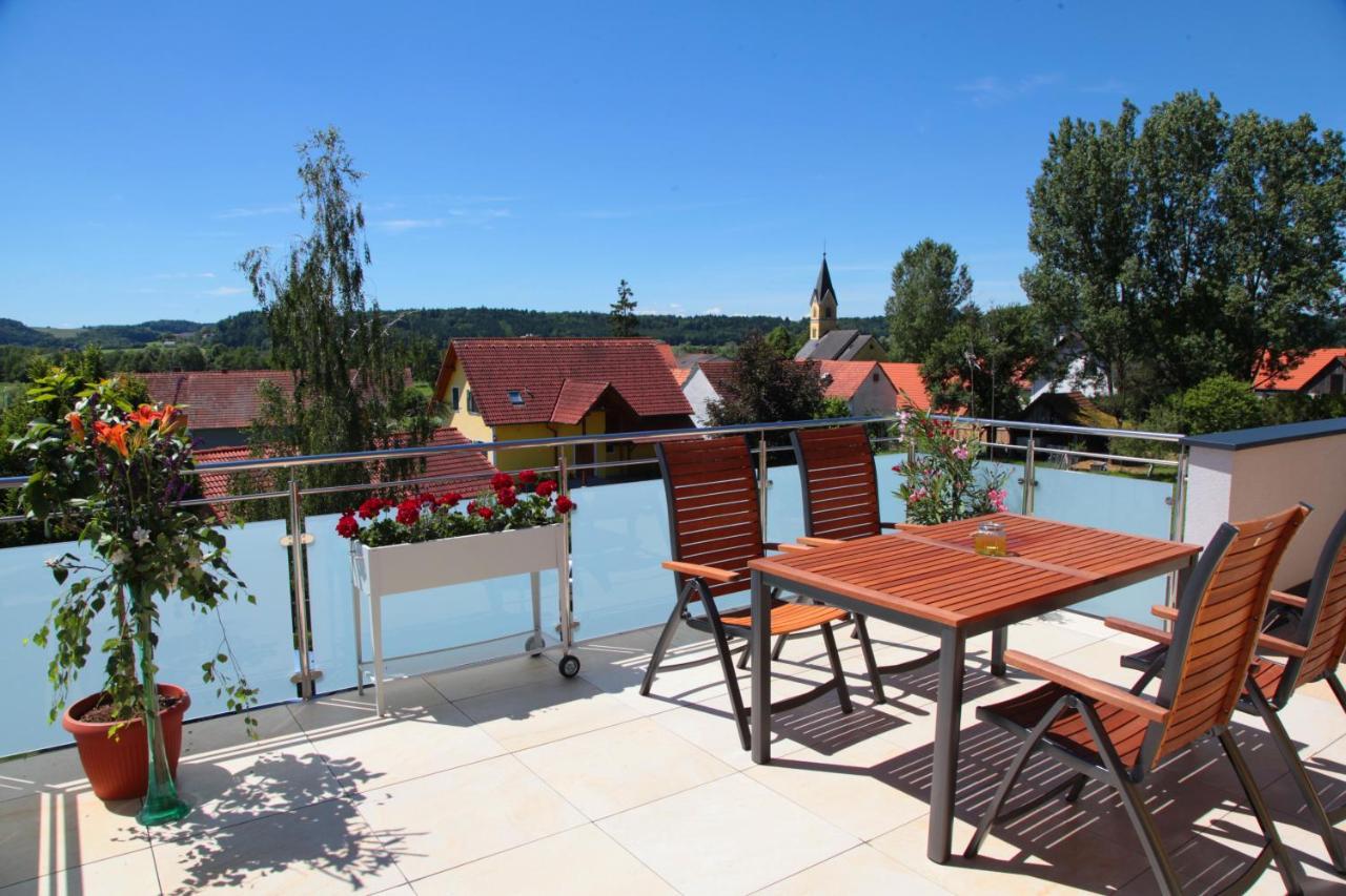 Hotel & Fruehstueckspension Raabtal Feldbach  Luaran gambar