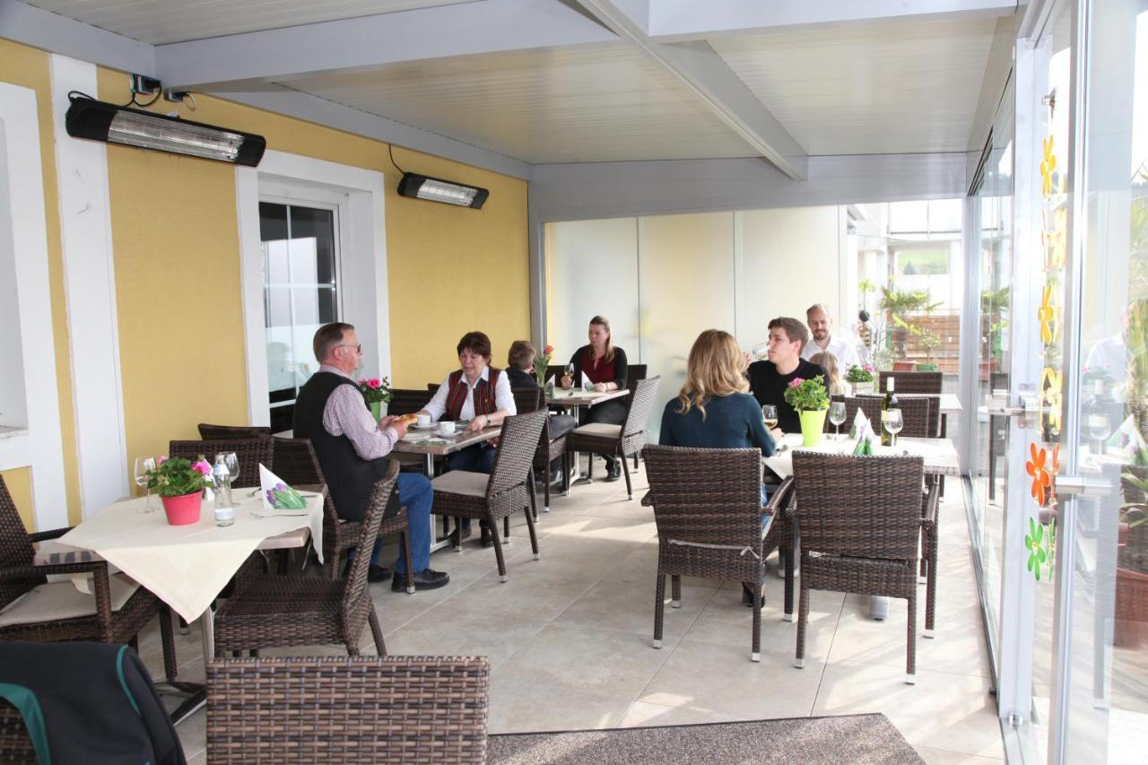 Hotel & Fruehstueckspension Raabtal Feldbach  Luaran gambar